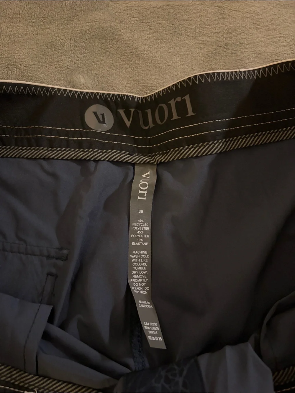 Vuori Navy Floral-Print Swim Cruise Board Shorts 7” with White Trim